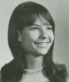 walker_cecilia.jpg, 17734 bytes, 2/9/03